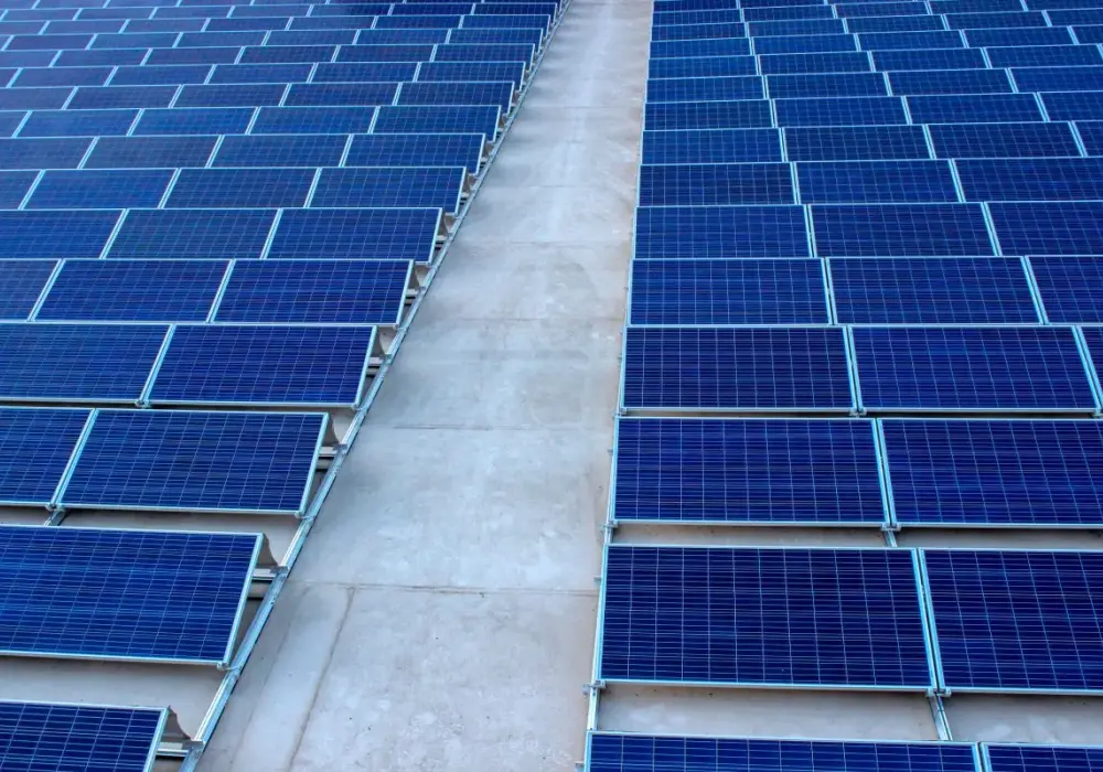 Fotowoltaika czy kolektory - Jak wybrać i oszczędzić na energii?