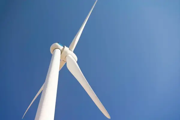 Turbiny wiatrowe - Jak dobrać i kiedy się opłacają?